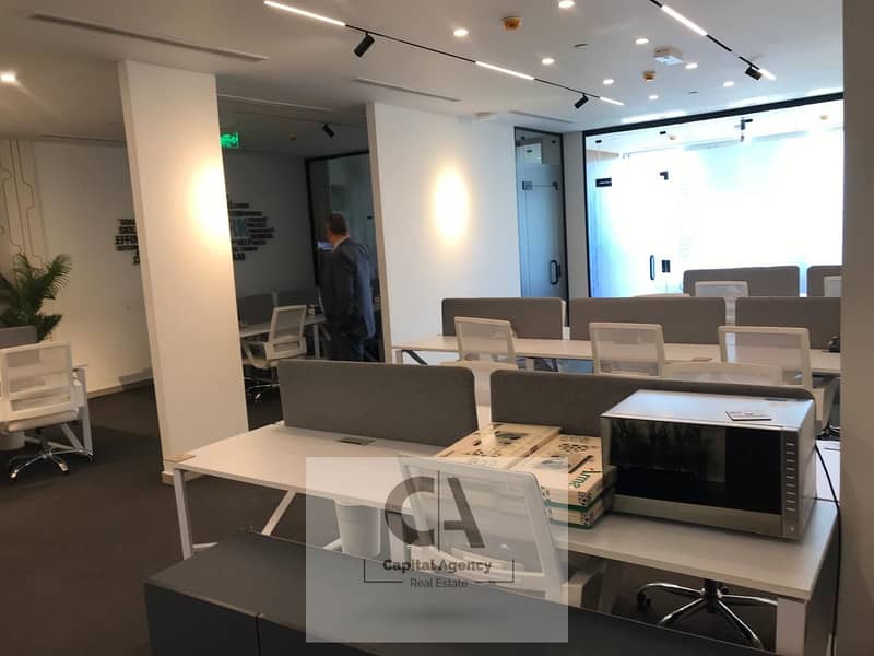 4 442998da-18ca-4d42-a191-9d5de1bcbf60. jpg