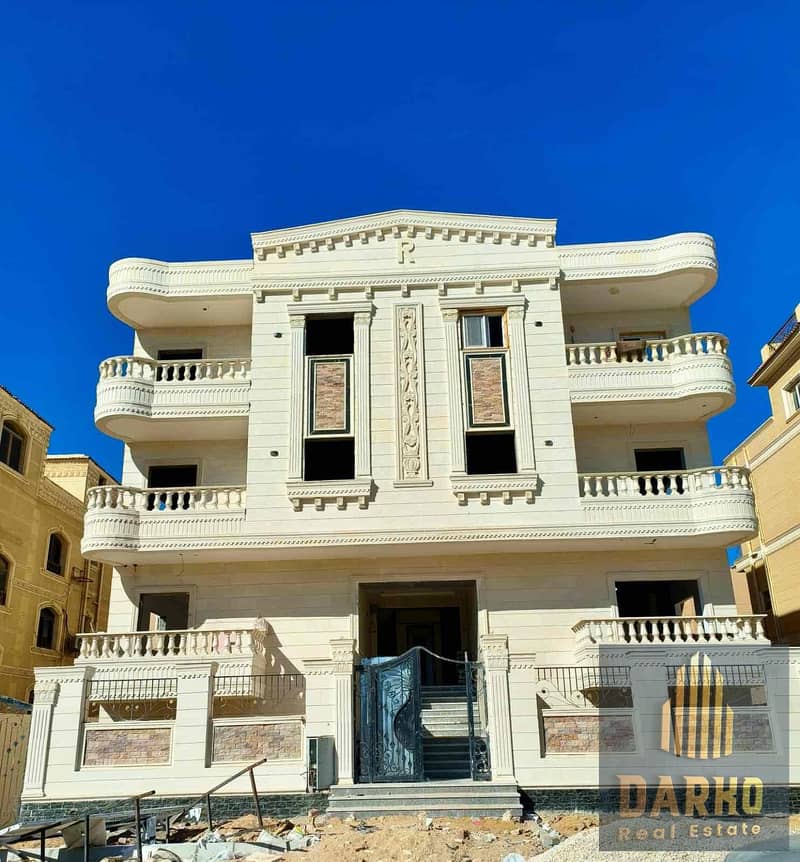 2 c5a0feac-5ed5-426d-acbd-86540d677e09. jpg