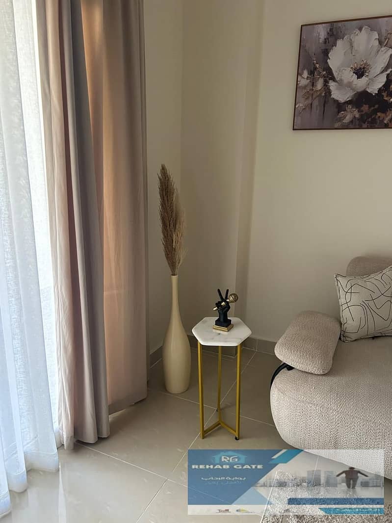 2 03cc78a3-d4c2-4de4-81e1-4815e8839cf8. jpg