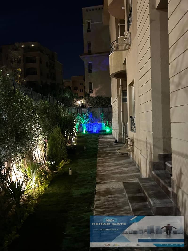 11 47f76bef-4dfa-4e3c-974a-36204c0beefe. jpg