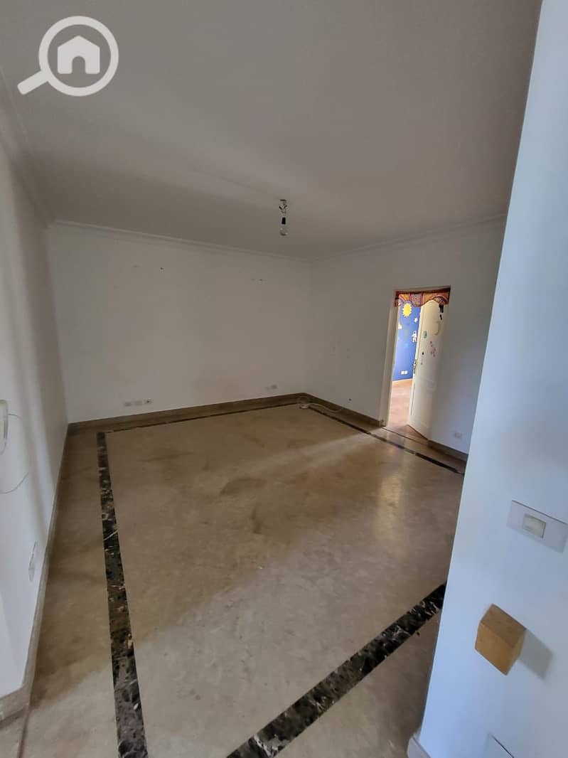 6 9c2b6e4b-28a5-4a94-9d92-491cb17c0c00. jpg