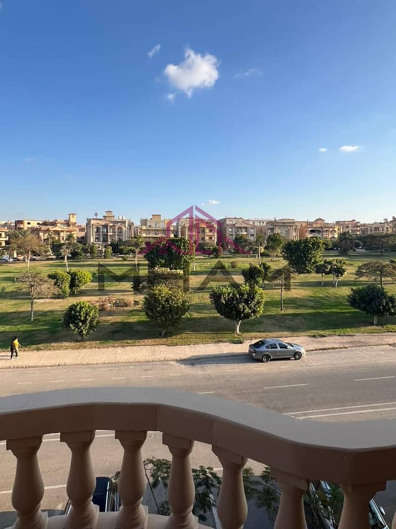 9 photo_5976499859596446562_y. jpg