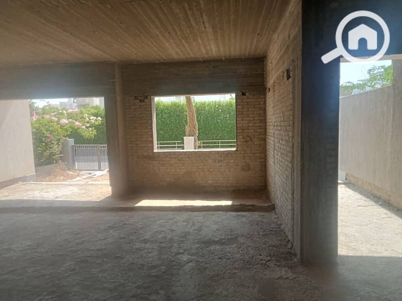 12 b7e32adc-d0bf-4d28-8922-6deb8a252856. jpeg