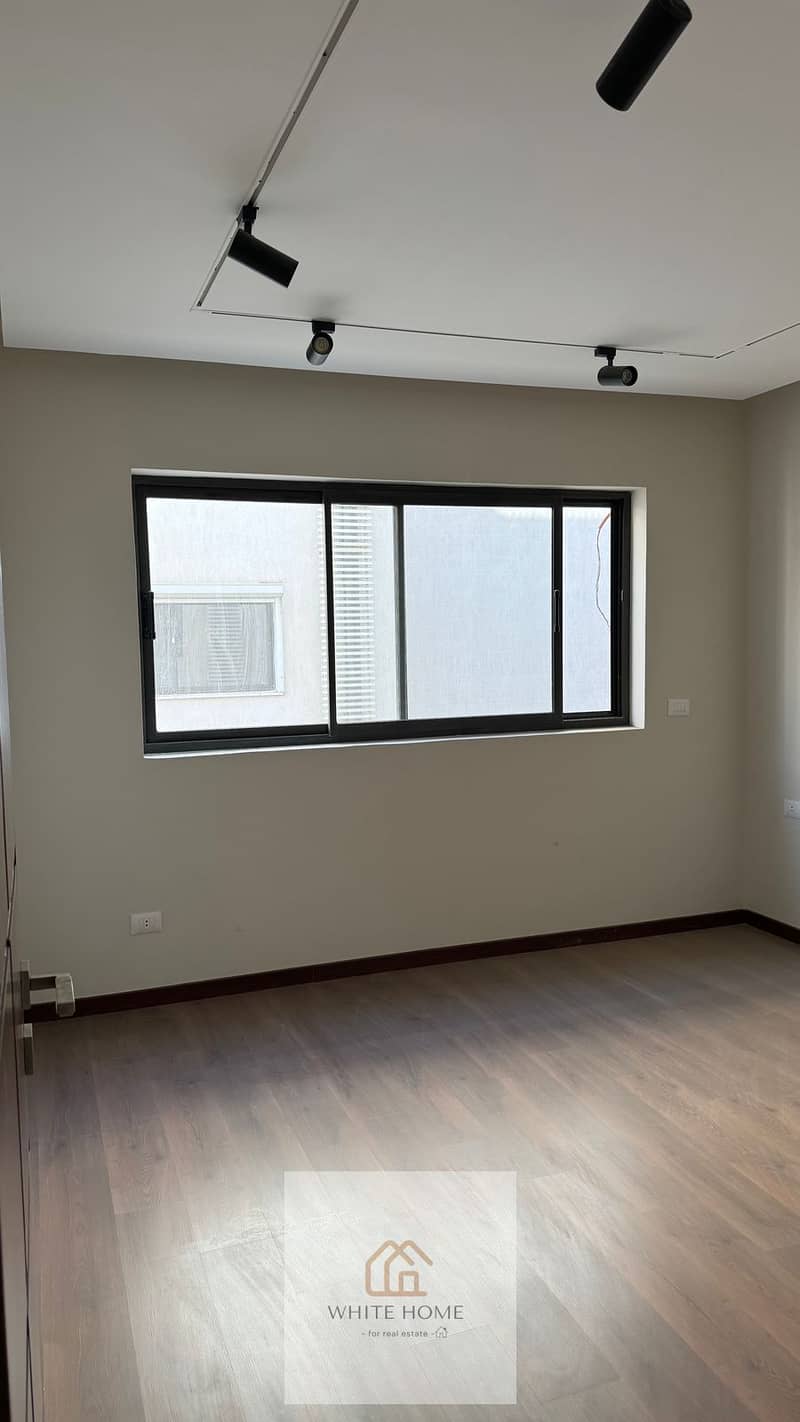 4 WhatsApp Image 2026-01-07 at 3.36. 02 PM (2). jpeg