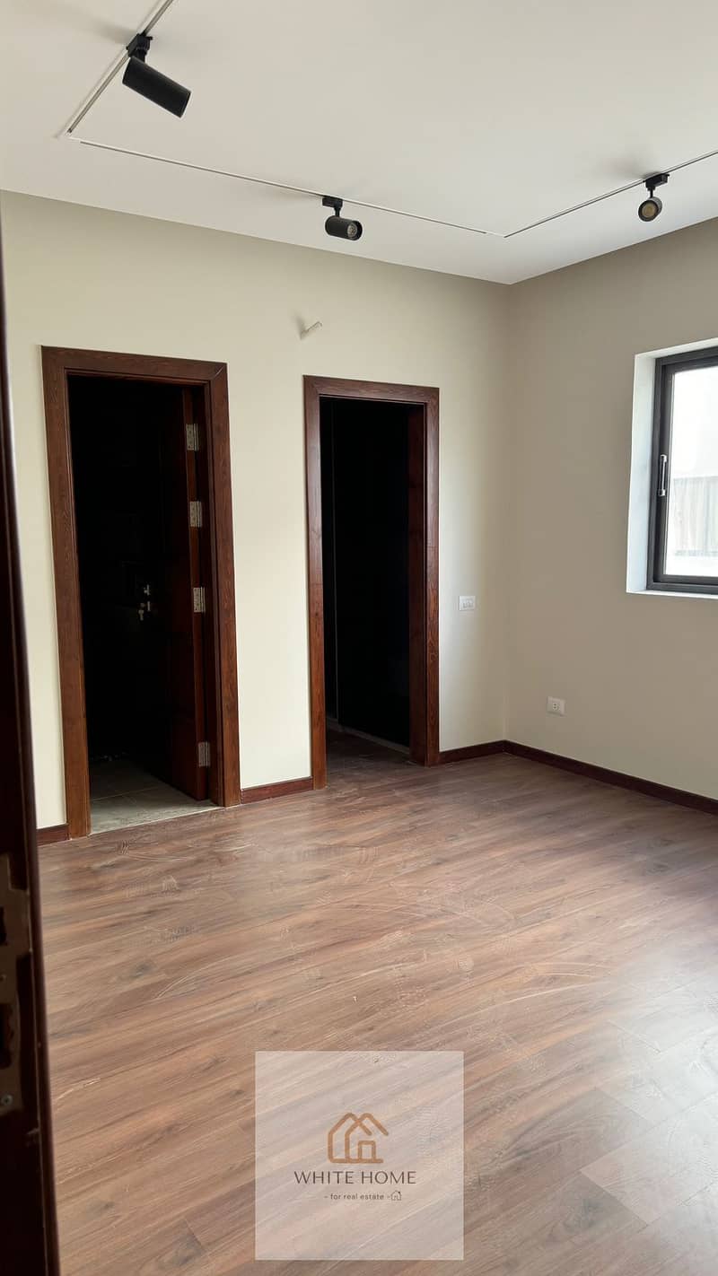 10 WhatsApp Image 2026-01-07 at 3.36. 04 PM. jpeg