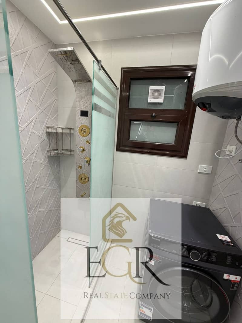 11 613417724_122149604546725781_7804150520402065610_n. jpg