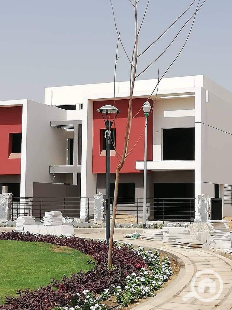 14 4e90c1a2-4ec3-4389-9bd1-02d048ce63d4. jpg