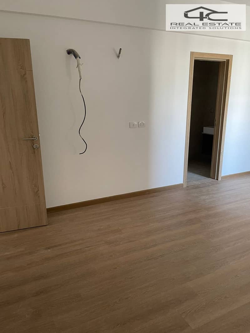 8 WhatsApp Image 2025-11-23 at 6.24. 03 AM (2). jpeg