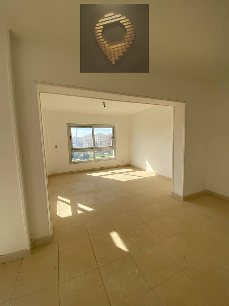 2 WhatsApp Image 2025-09-10 at 14.42. 43_a4438abf. jpg