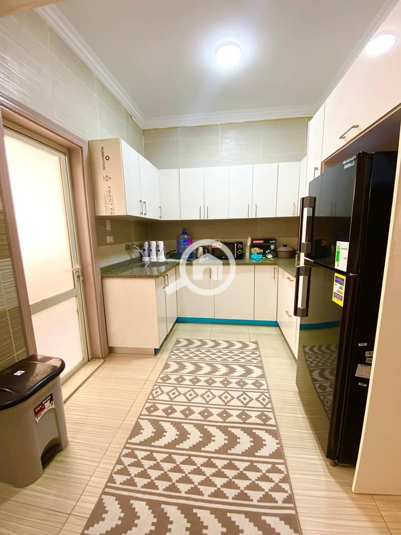 5 5c1a0778-19ab-45f3-a481-6ecb38e1a60d. jpg