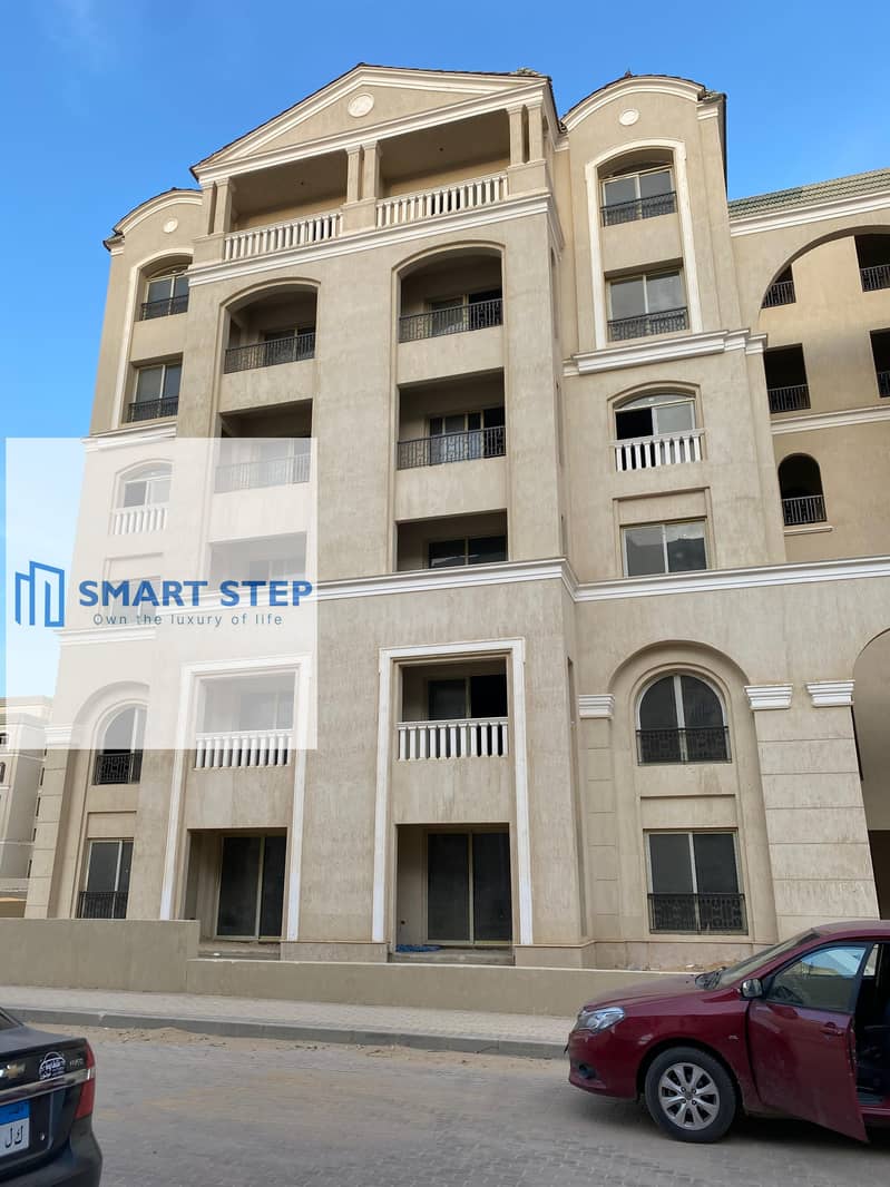 4 8f557a06-06ca-4be3-99bb-b876c8d3a6e9. jpg