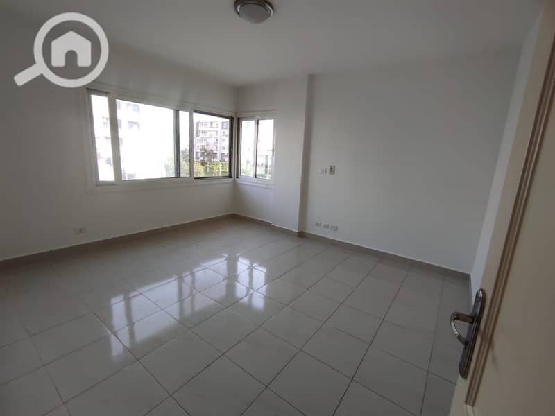 8 WhatsApp Image 2024-05-18 at 5.50. 07 AM (1). jpeg