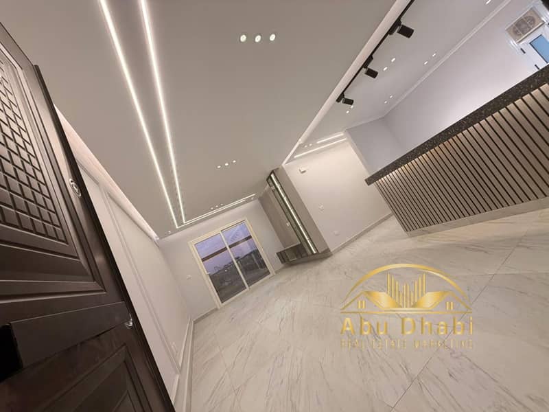 2 ff26cf41-0089-4bec-ab4b-09d5d868ff6c. jpg