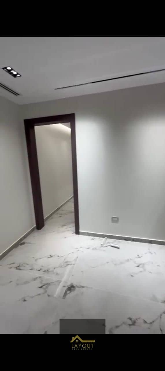 3 f6aba509-e724-4403-b47b-a14ec49e0f37. jpg