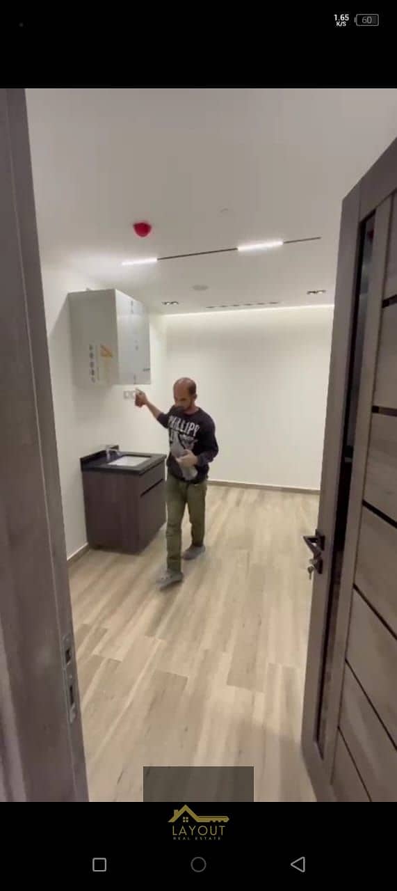 7 7fd94bff-113f-4fb3-b139-8ff6412b32f8. jpg