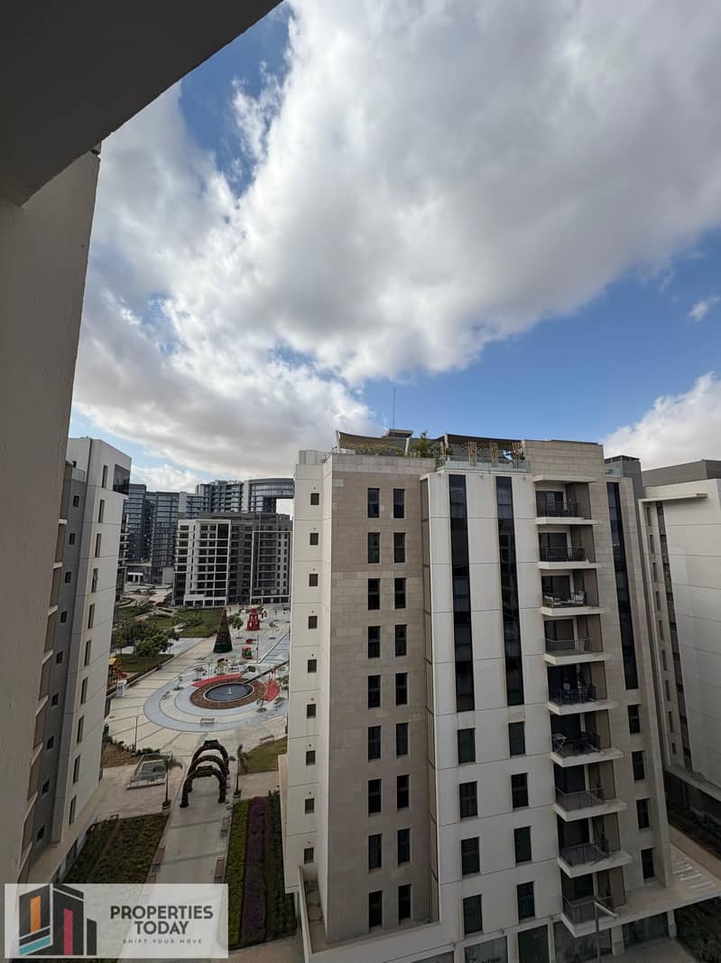 3 81f33db8-a60d-4eb4-ac3f-7863b661a287. jpg