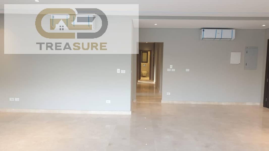 5 WhatsApp Image 2026-01-07 at 2.04. 23 PM. jpeg