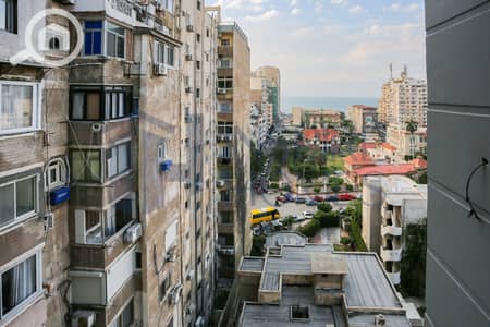 3 Bedroom Flat for Sale in Glim, Alexandria - 1. jpg