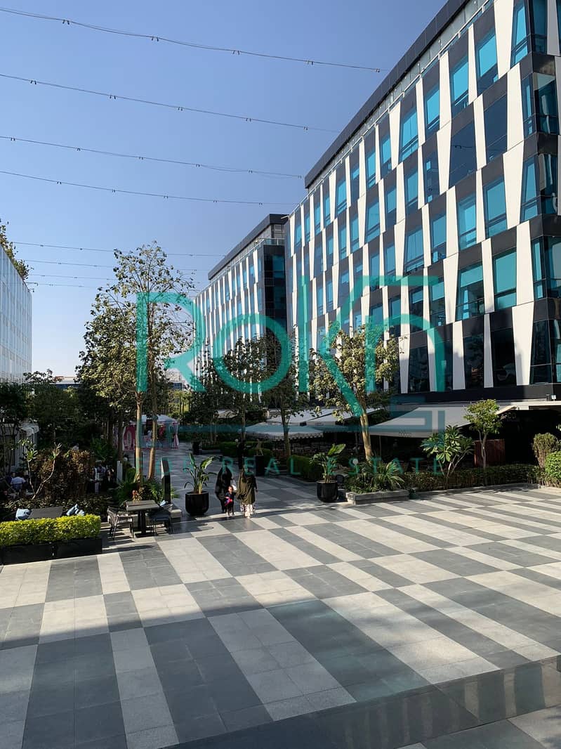 5 WhatsApp Image 2025-10-23 at 4.12. 30 PM (2). jpeg