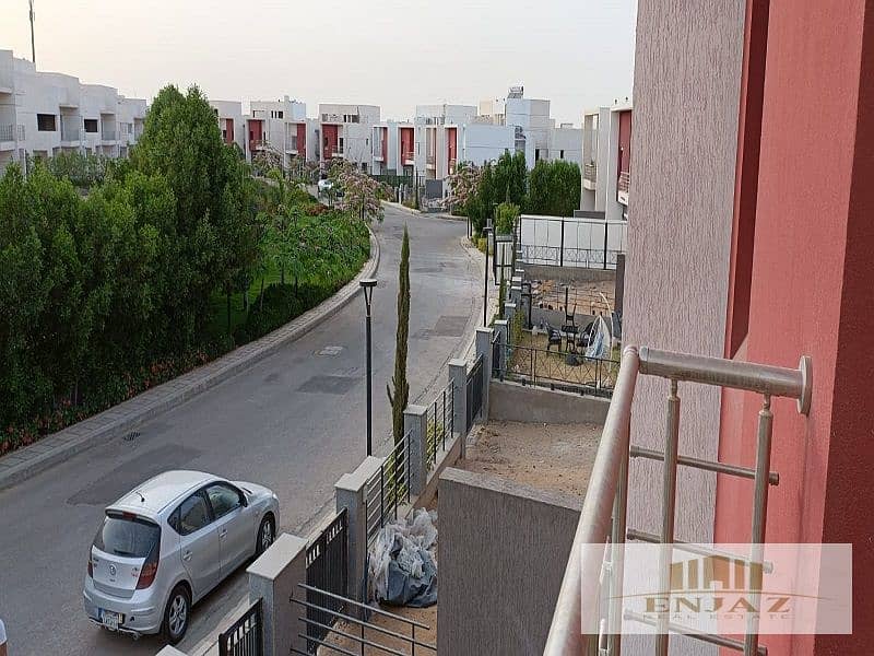 3 6a523569-afc0-4e15-af88-12a49e16ccf4. jpg