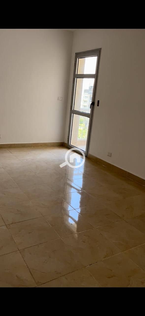 18 WhatsApp Image 2026-01-07 at 16.26. 06 (2). jpeg