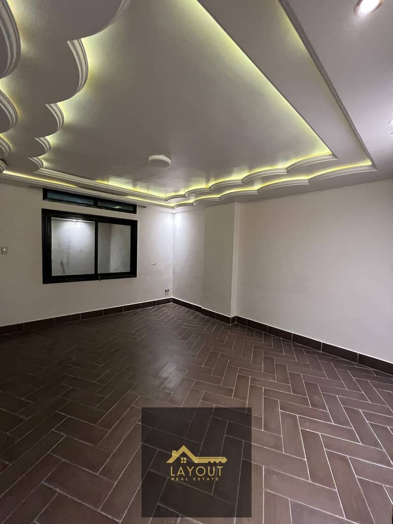 5 844944b1-df94-419d-b6d2-081b0854a8cf. jpg