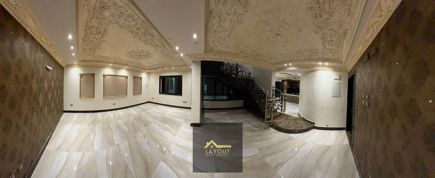 10 379387f8-db5f-4f8f-b5e1-533d5624df83. jpg