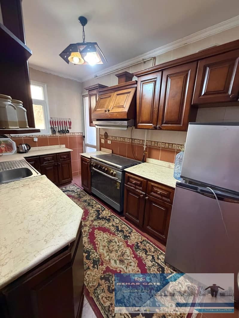 6 8fe974cb-c154-4b58-aeed-7b12b389b6d5. jpg