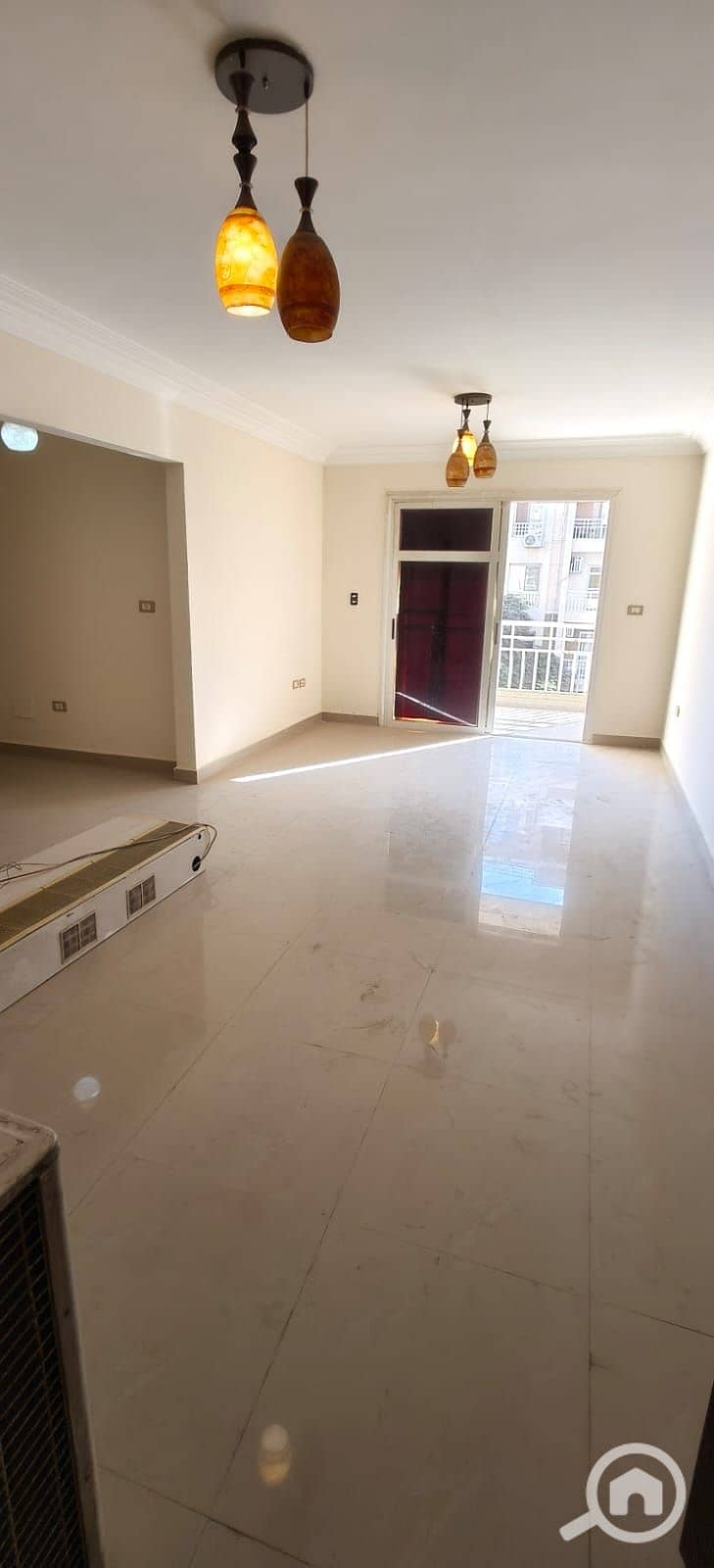 2 fbd29532-4494-4ae0-9eee-236f2c9497cd. jpg