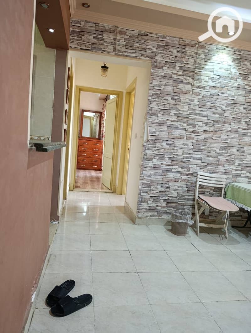 8 b01ad790-2653-4027-8795-5d86e95e9669. jpeg