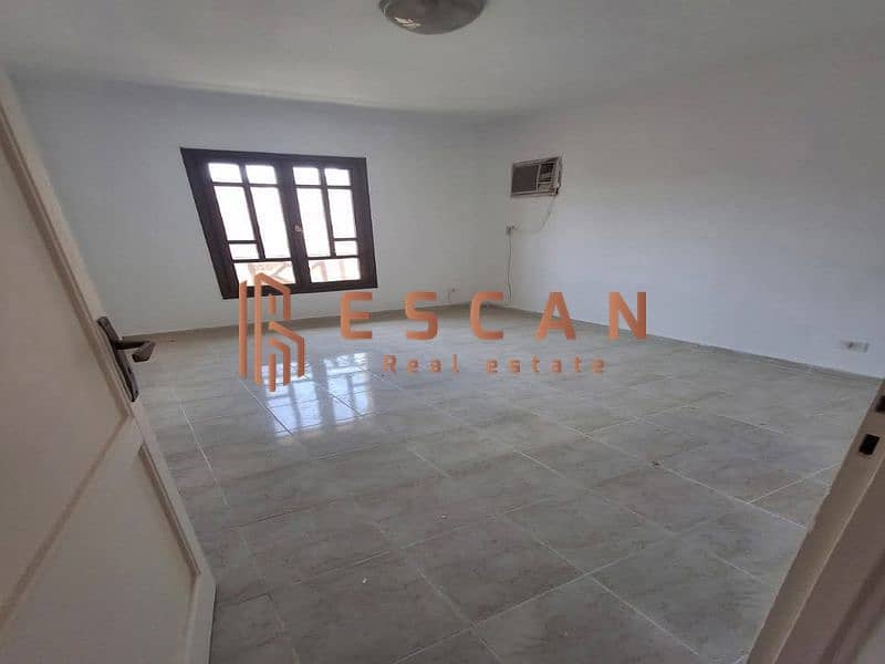 4 bcccf61d-10f8-4bc9-9453-1bec1256b345_800x600. jpg