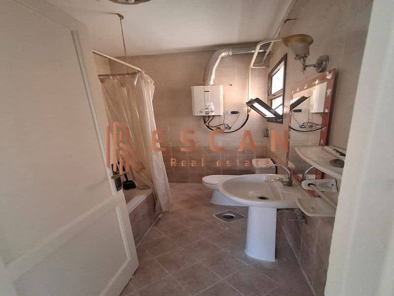 9 ba31d260-b8d8-4511-9ab8-e49e0531c6a4_800x600. jpg