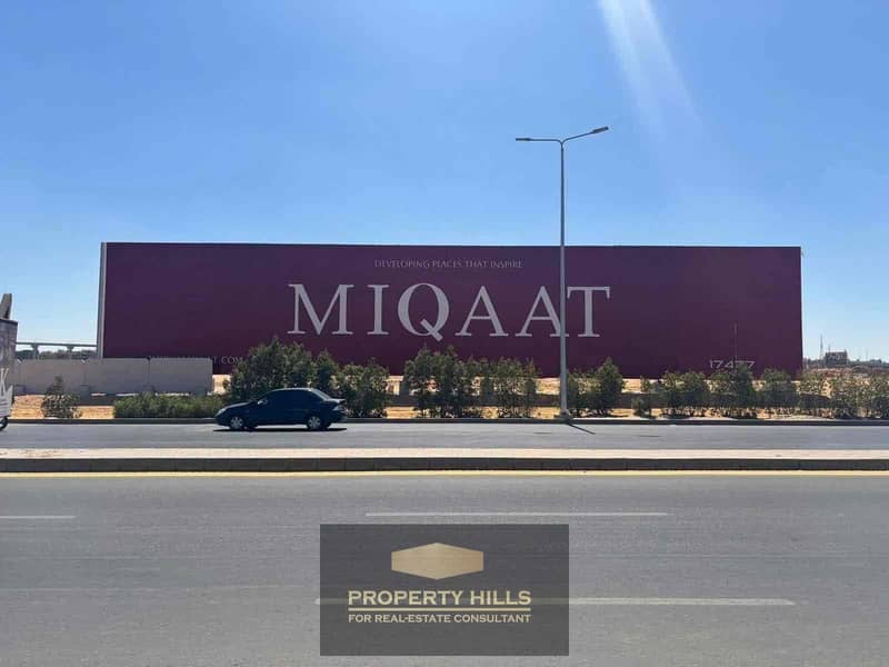 4 d05ef852-c850-4488-b45e-3fe671e5e4b6. jpg