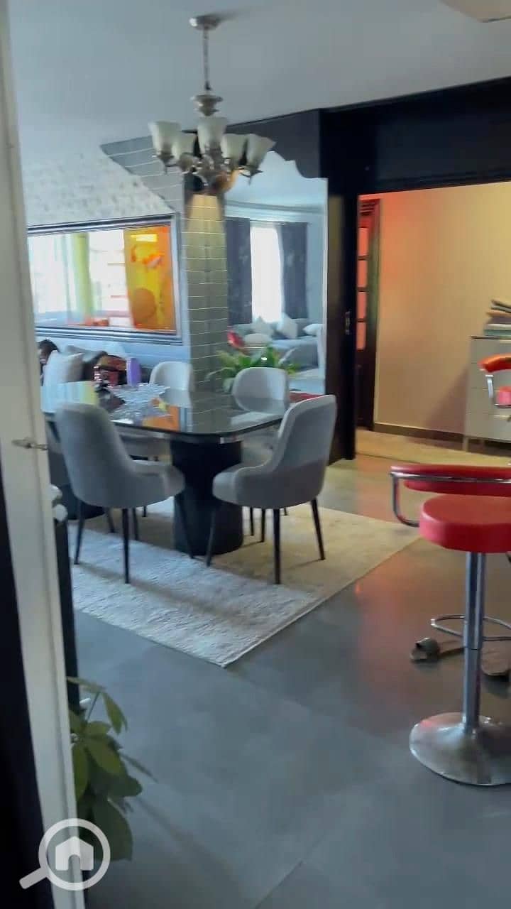 3 49e0ec65-8d0e-4356-8be2-2e017dad3704. jpeg