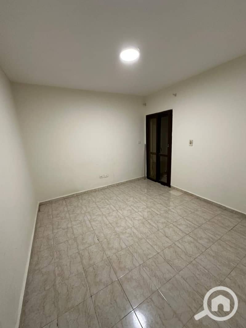 6 6729ed1c-20be-4e0e-9408-4c4d83cdee36. jpeg