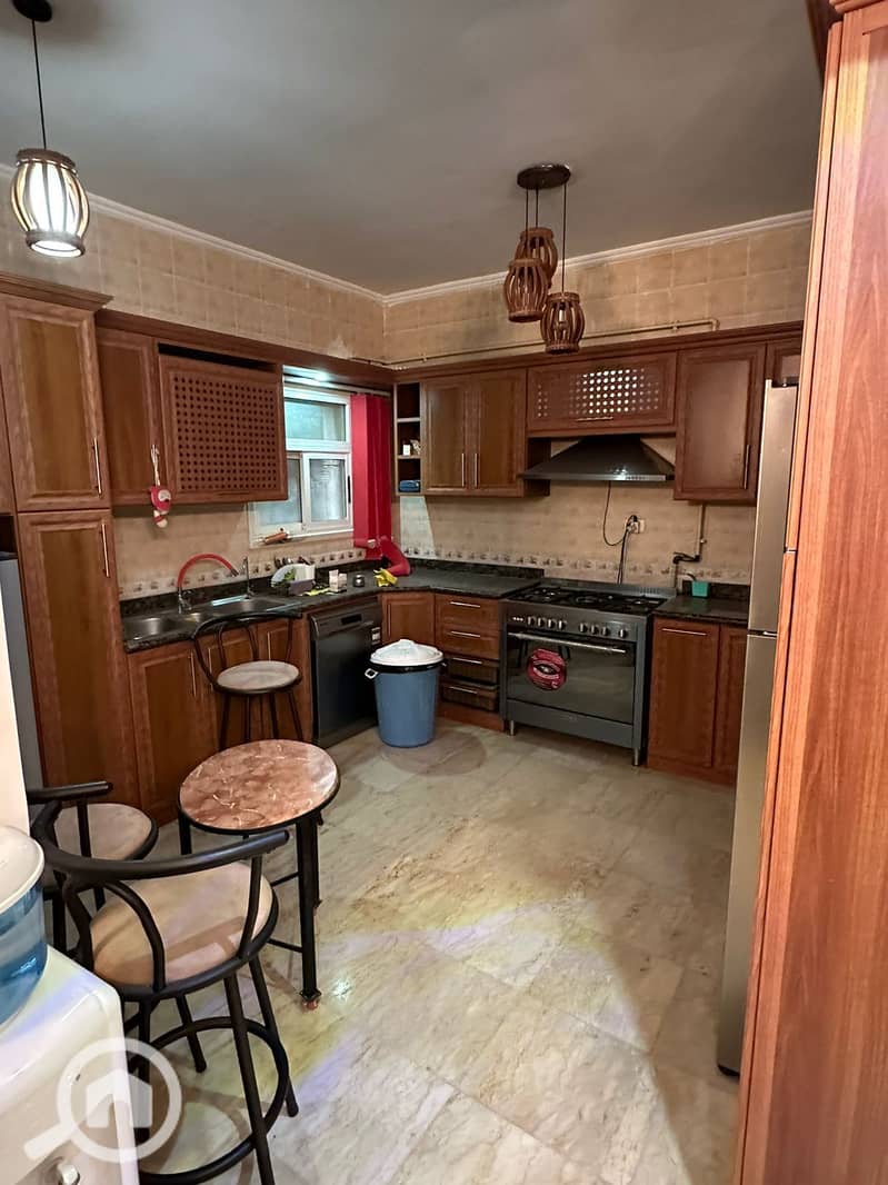 10 6695210b73e6f_1701790837656f44753b63f. jpeg