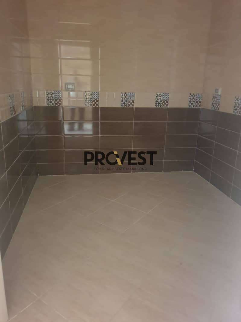 10 WhatsApp Image 2026-01-06 at 21.43. 09. jpeg