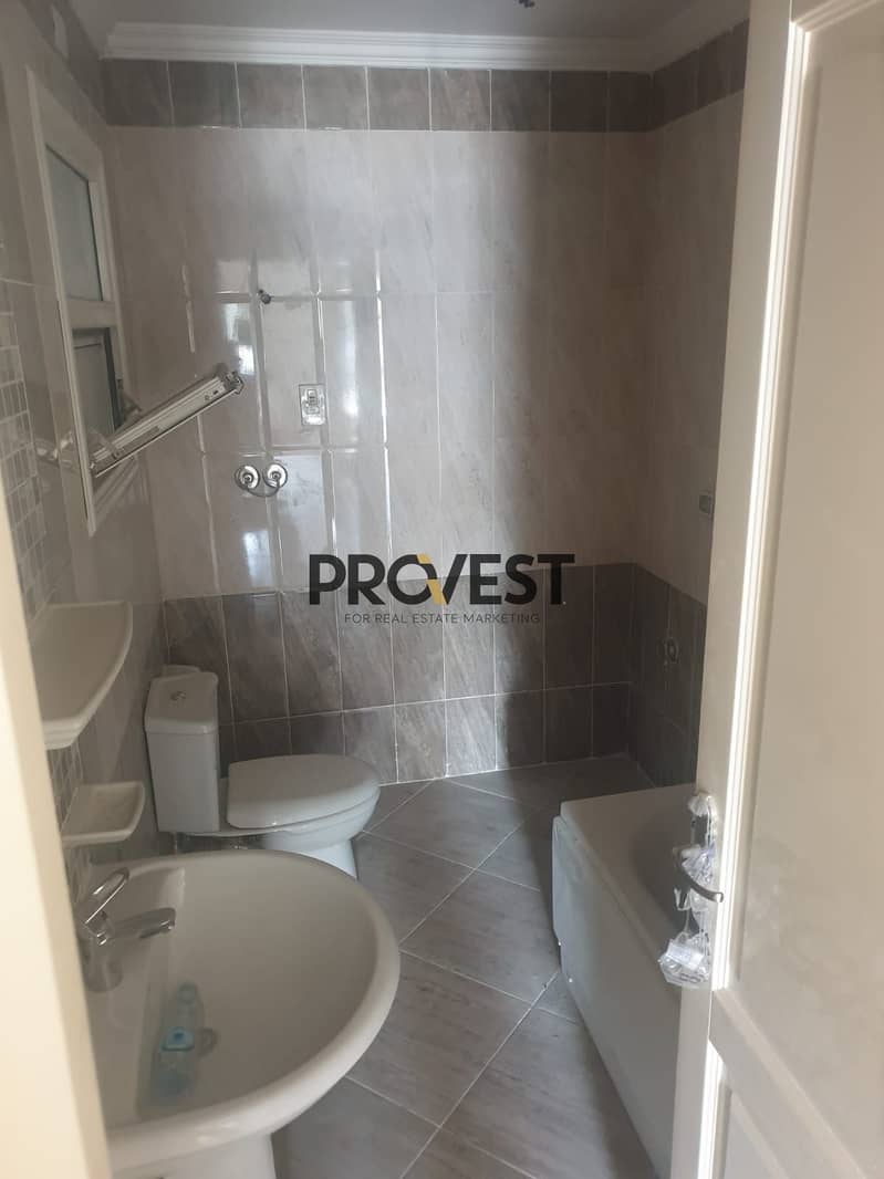 12 WhatsApp Image 2026-01-06 at 21.43. 07 (1). jpeg