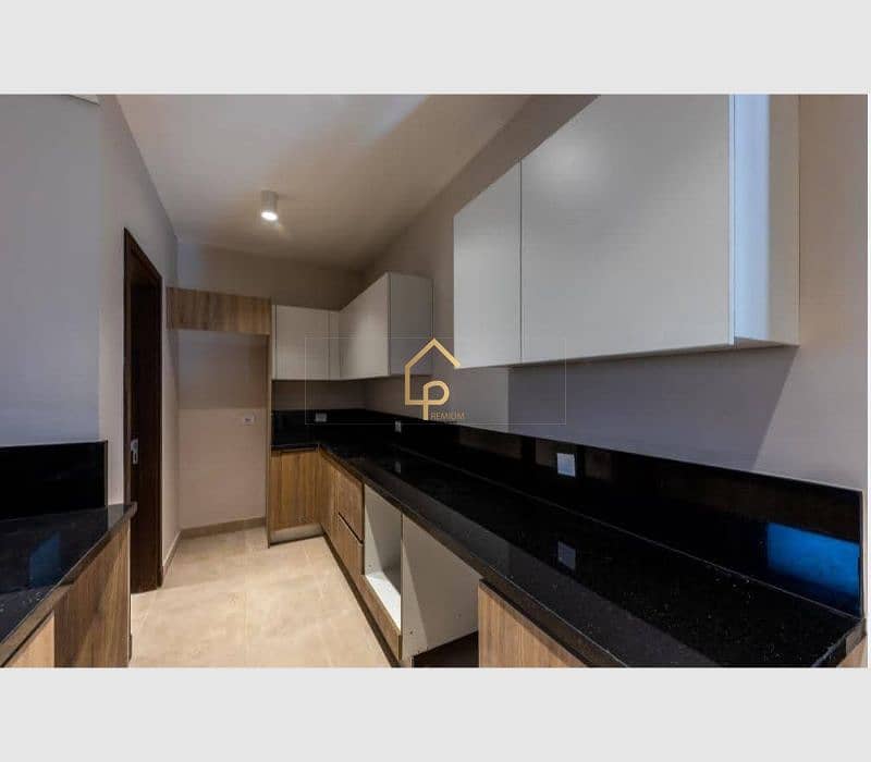 8 WhatsApp Image 2025-09-25 at 6.08. 02 PM (2). jpg