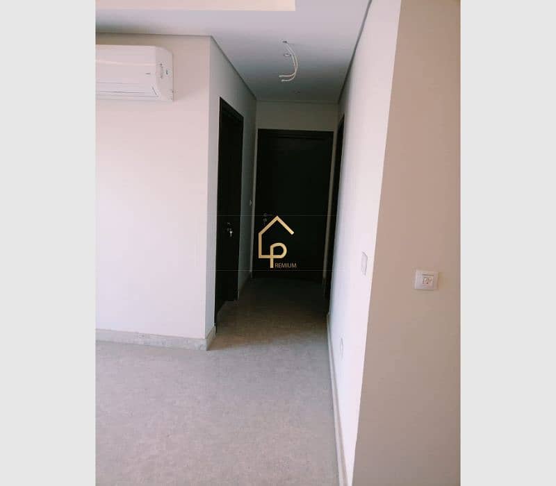 10 WhatsApp Image 2025-09-25 at 6.08. 03 PM (1). jpg