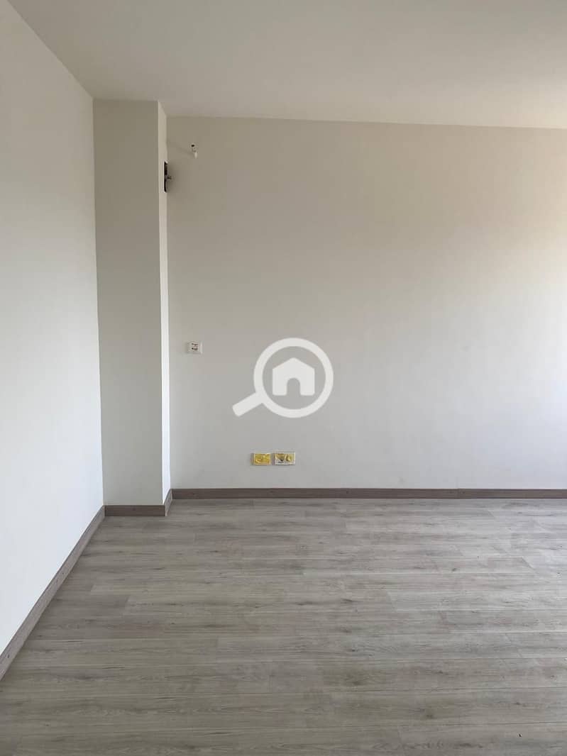 10 WhatsApp Image 2026-01-07 at 1.44. 49 PM (2). jpeg