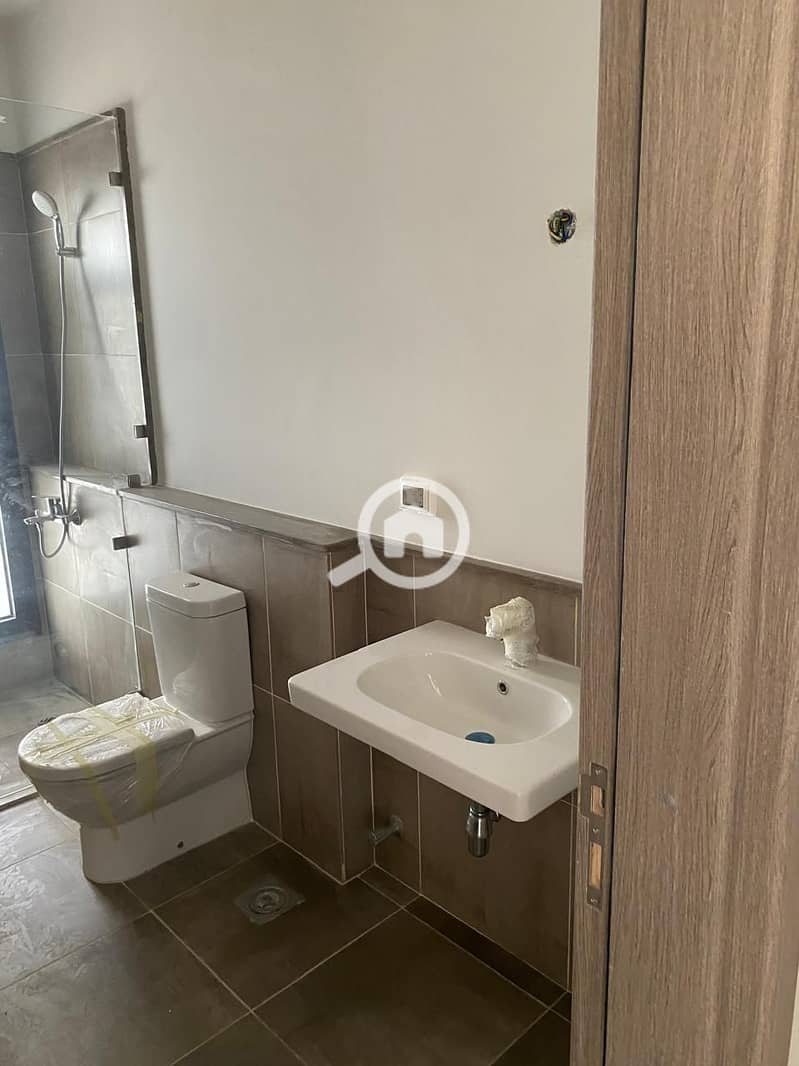 13 WhatsApp Image 2026-01-07 at 1.44. 48 PM. jpeg