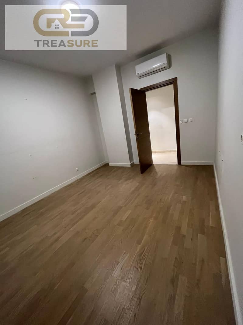 2 WhatsApp Image 2026-01-07 at 3.38. 13 PM (1). jpeg