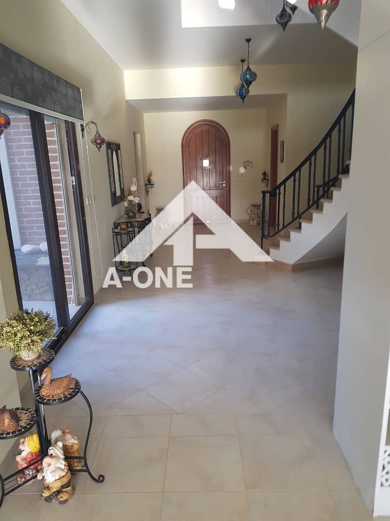 2 0b89072e-4e7a-4a8d-9091-45628f363c21. jpg