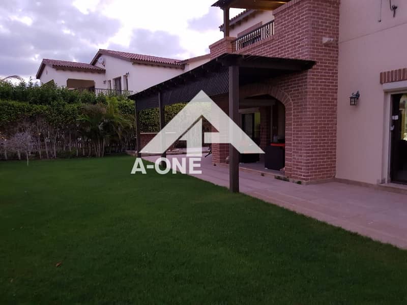 5 8673e987-6fe2-4956-b897-b0fdf1d6d2ab. jpg