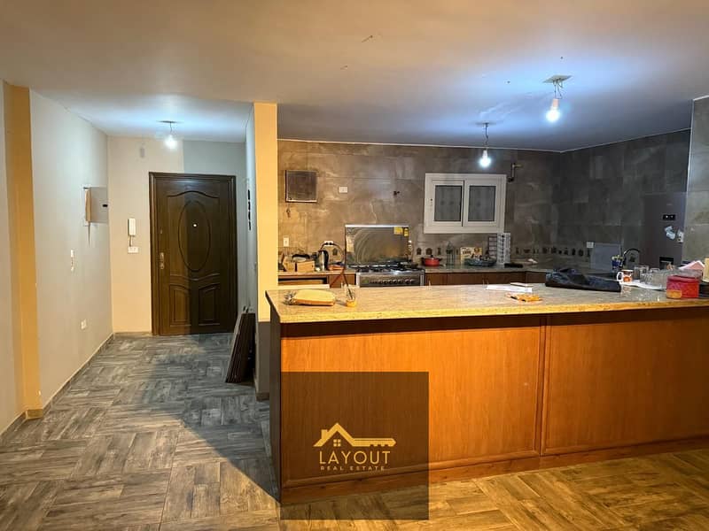 7 14b9e941-4ac3-4f15-a141-7811d1d49fdf. jpg