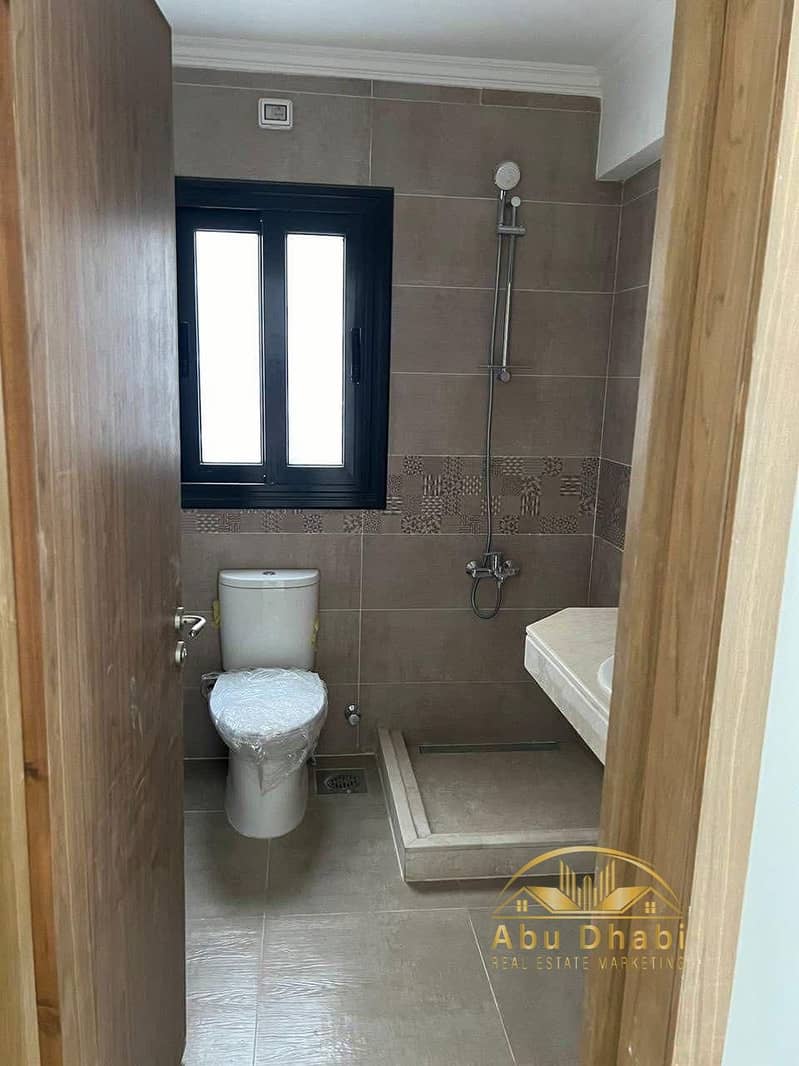 6 da0f018d-893f-4b10-a031-6627aaf3b52f. jpg