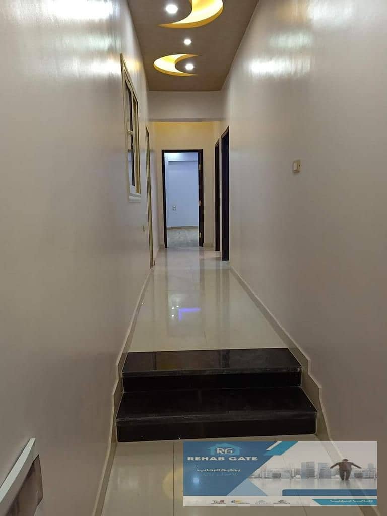 3 4e7a7071-5d55-4c31-9e21-6b47aa26c72e. jpg