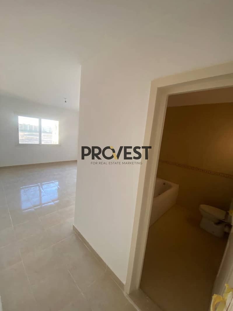 4 WhatsApp Image 2026-01-06 at 21.41. 33. jpeg