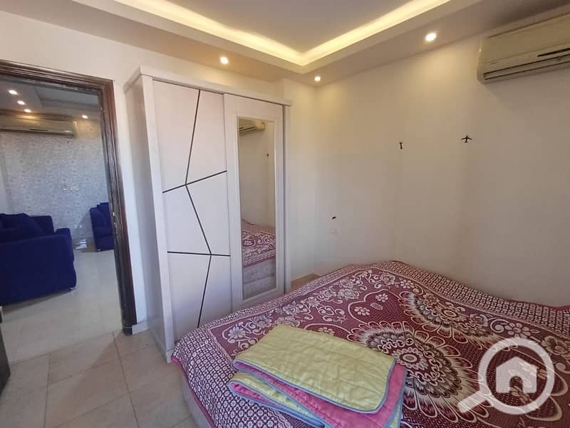 9 d2b9eebf-f89f-45ff-baab-4c9d8c6ec675. jpeg